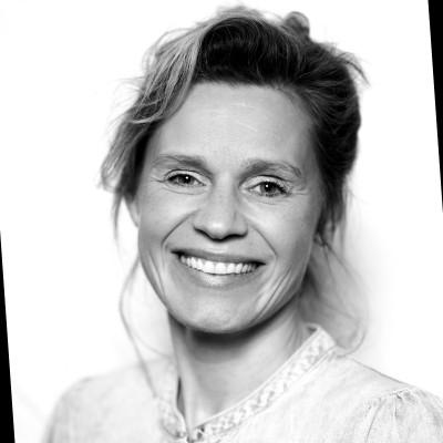 Yvonne  van de Graft
