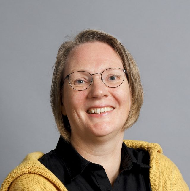 Anneke Apperloo